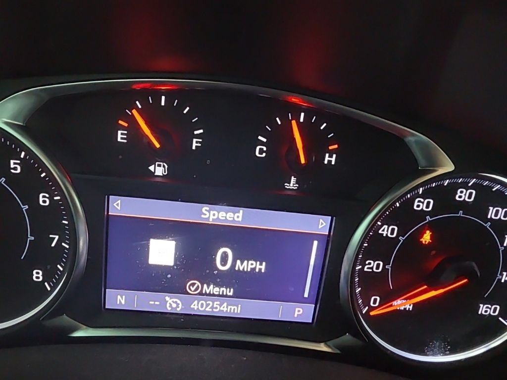 Used 2022 GMC Terrain SLT w/ Infotainment Package II FWD image 15