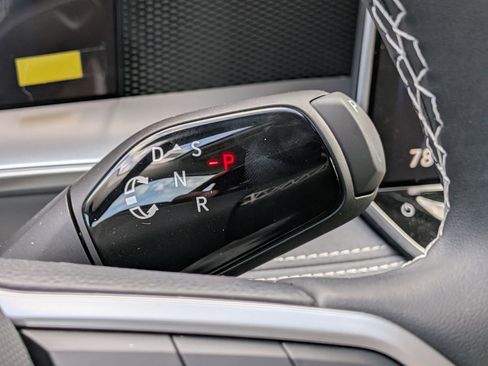 New 2026 Volkswagen Tiguan SE image 24