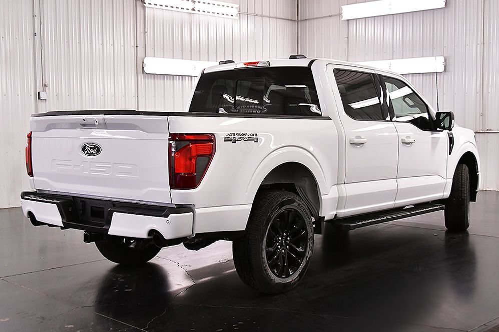 New 2026 Ford F150 XLT w/ Equipment Group 302A MID AWD/4WD image 7