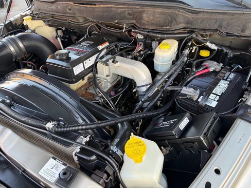 Used 2006 Dodge Ram 2500 Truck SLT image 51