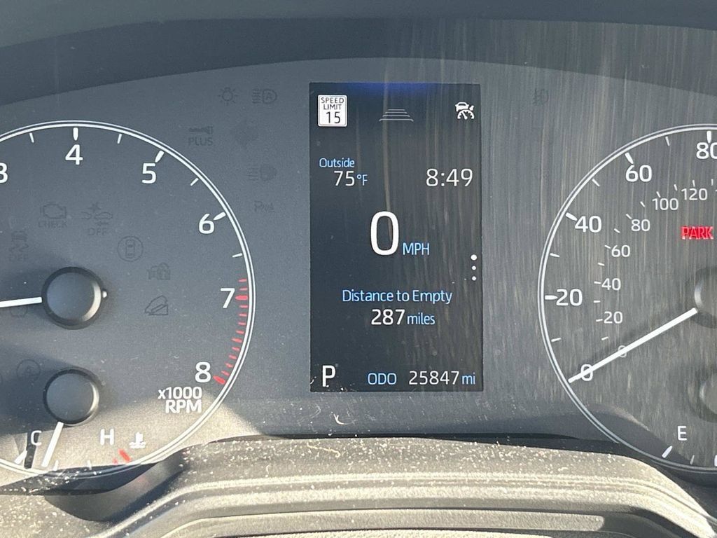 Used 2025 Toyota Corolla LE FWD image 13
