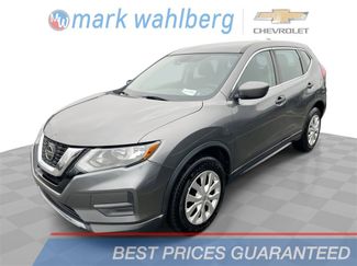 Used 2020 Nissan Rogue S video 1