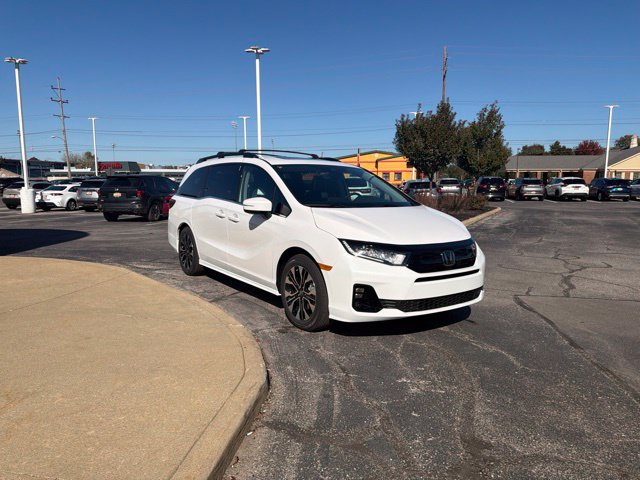 New 2027 Honda Odyssey Elite image 4