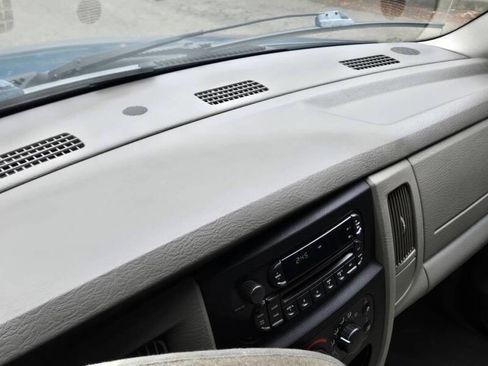 Used 2005 Dodge Ram 1500 Truck SLT image 24