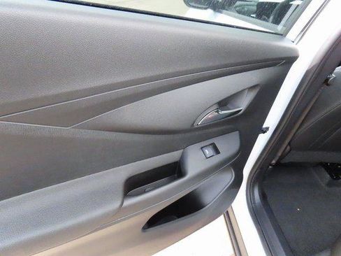 New 2025 Buick Envista Preferred w/ Convenience I Package image 13