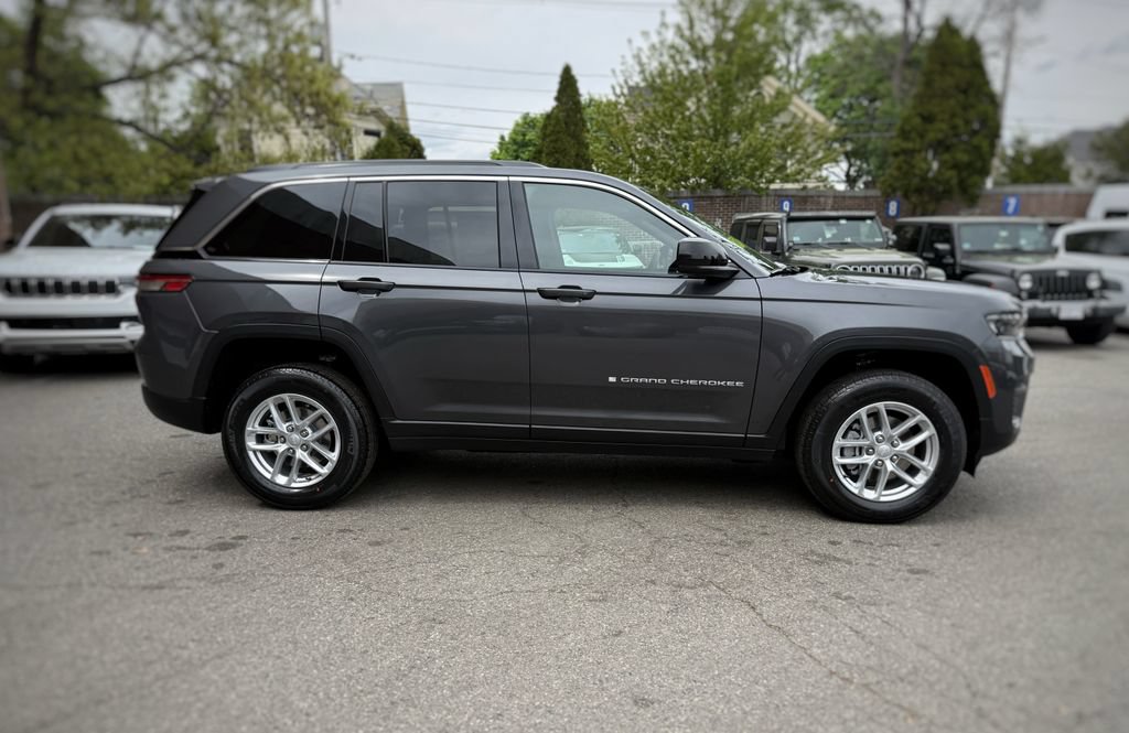 New 2026 Jeep Grand Cherokee 4WD image 4