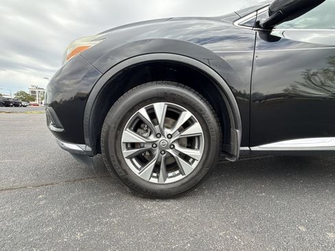 Used 2016 Nissan Murano SV AWD/4WD image 10