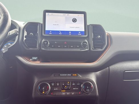 Certified 2023 Ford Bronco Sport Outer Banks AWD/4WD image 6