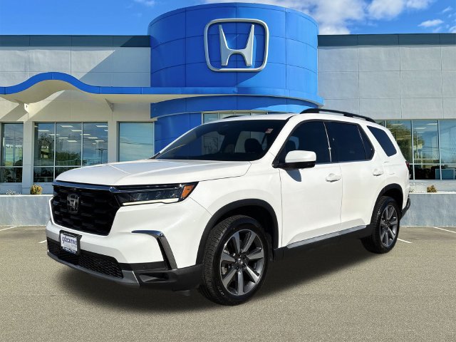 Used 2023 Honda Pilot Elite image 5