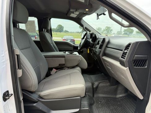 Used 2017 Ford F350 XL w/ Power Equipment Group image 8