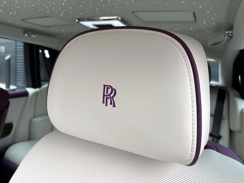 Used 2019 Rolls-Royce Phantom Sedan image 18