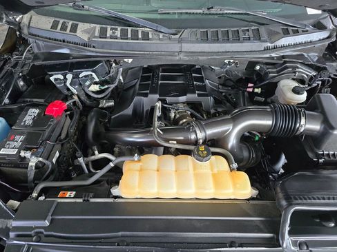 Used 2018 Ford F150 XLT w/ Equipment Group 302A Luxury image 9