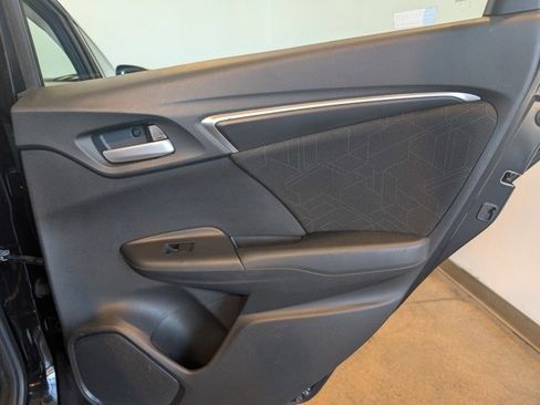 Used 2016 Honda Fit EX image 21