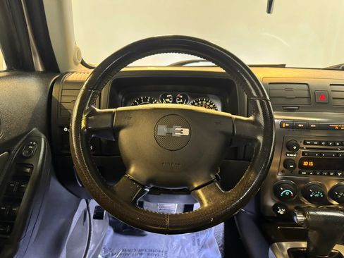 Used 2008 HUMMER H3 Luxury AWD/4WD image 12