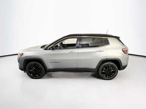 Used 2022 Jeep Compass Limited AWD/4WD image 8