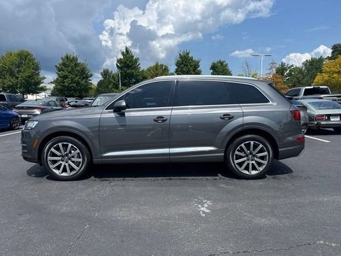 Used 2019 Audi Q7 3.0T Premium Plus w/ Premium Plus Package AWD/4WD image 2