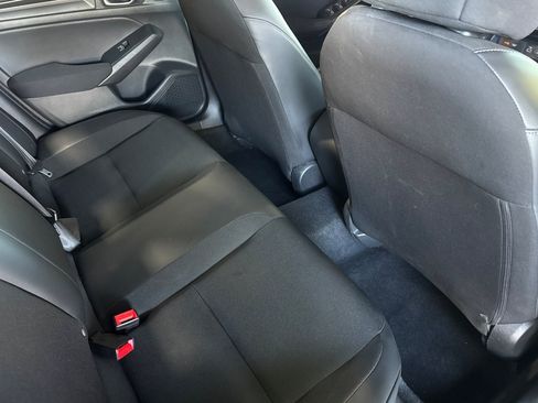 Used 2023 Honda Civic Sport image 25