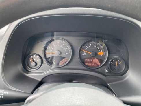 Used 2014 Jeep Patriot Sport w/ Power Value Group image 16