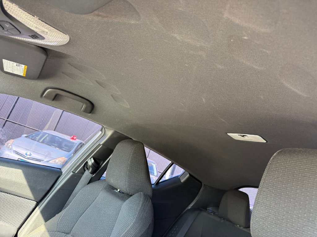 Used 2019 Toyota C-HR XLE FWD image 31