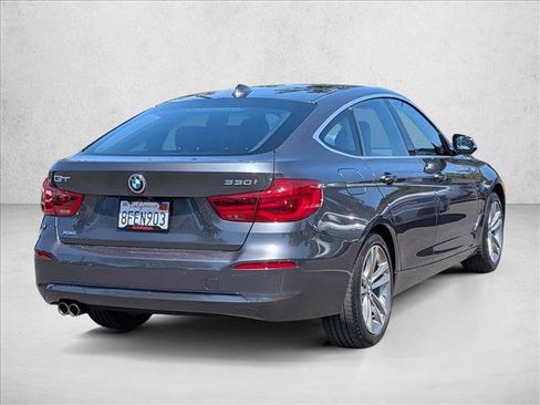 Used 2018 BMW 330i Gran Turismo xDrive AWD/4WD image 5