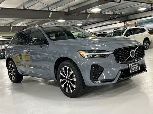 Certified 2024 Volvo XC60 B5 Core w/ Protection Package Premier AWD/4WD image 1