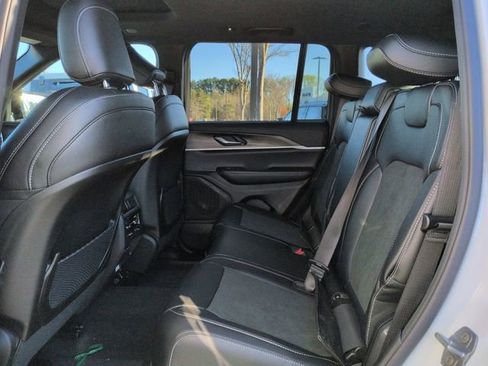 New 2026 Jeep Grand Cherokee Altitude RWD image 12