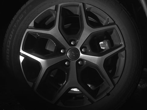 Used 2025 Jeep Compass Limited image 13