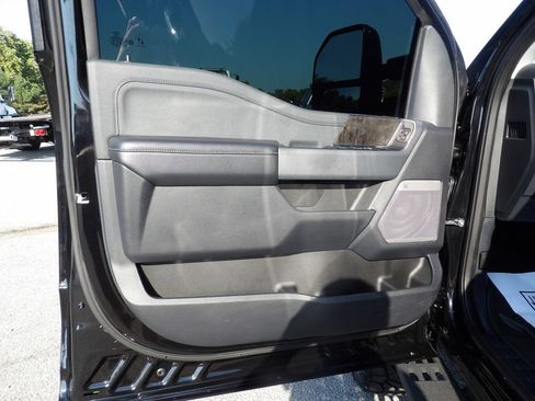 Used 2024 Ford F350 Lariat w/ Lariat Ultimate Package AWD/4WD image 14