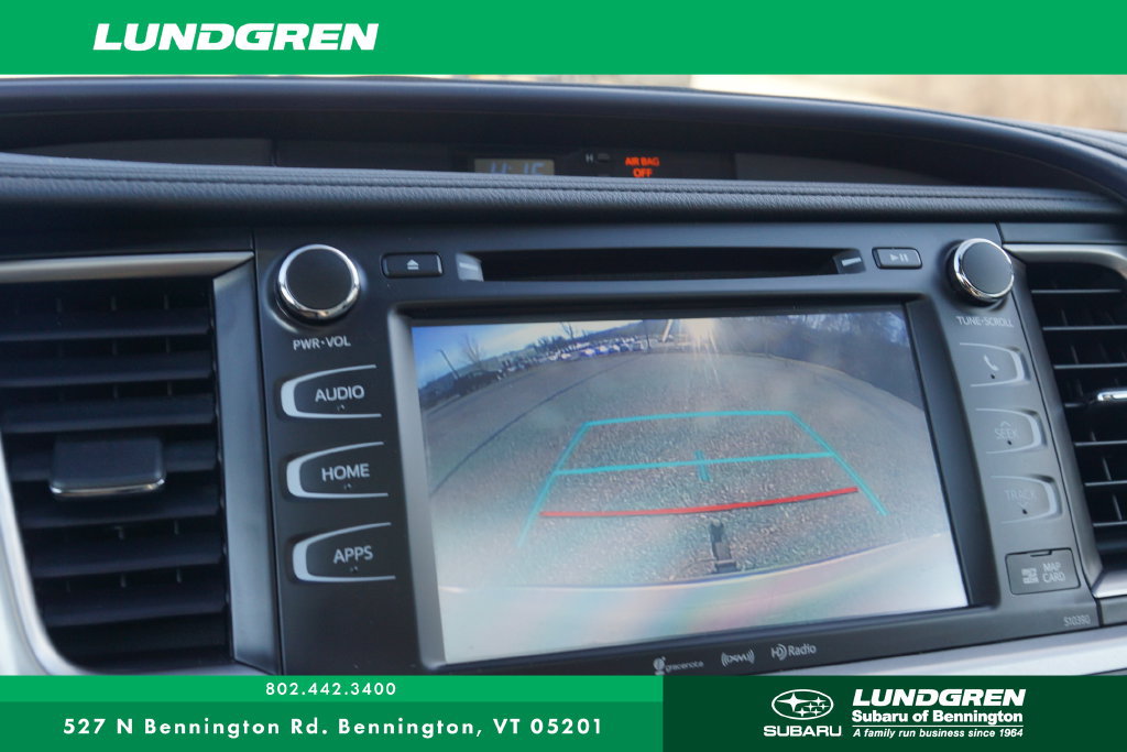 Used 2019 Toyota Highlander XLE AWD/4WD image 20