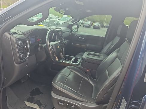 Used 2019 Chevrolet Silverado 1500 High Country w/ Safety Package II image 17