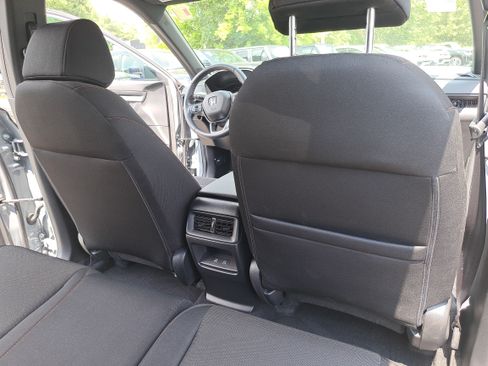 Used 2025 Honda CR-V Sport image 11