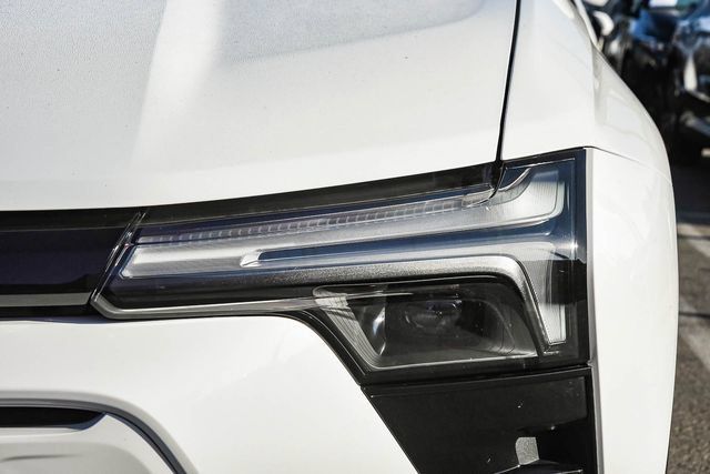 Used 2024 Chevrolet Blazer EV LT AWD/4WD image 4