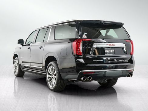 Used 2022 GMC Yukon XL Denali AWD/4WD image 3
