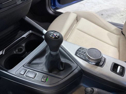 Used 2018 BMW M240i Convertible image 22