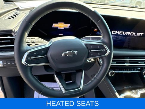 Used 2024 Chevrolet Traverse LT w/ Midnight/Sport Edition AWD/4WD image 19