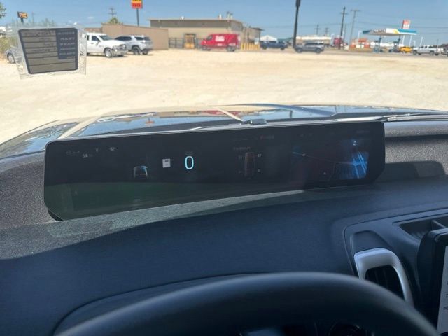 Used 2025 Ford Expedition Active AWD/4WD image 16