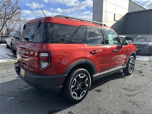 Certified 2023 Ford Bronco Sport Outer Banks w/ Tech Package image 5