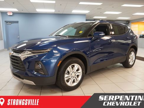 Used 2022 Chevrolet Blazer LT image 1