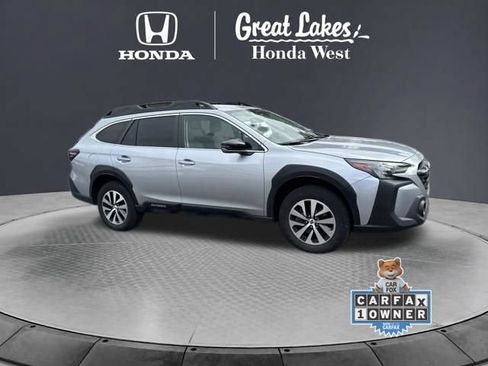 Used 2024 Subaru Outback Premium AWD/4WD image 6