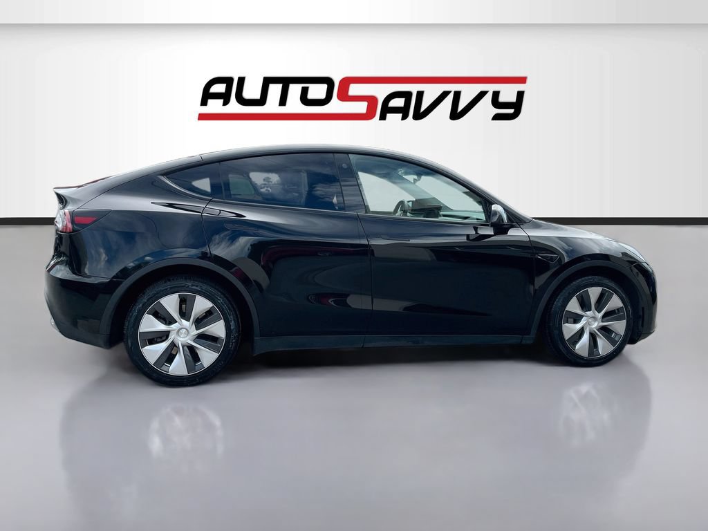 Used 2023 Tesla Model Y Long Range AWD/4WD image 8