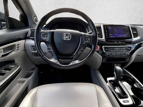 Used 2019 Honda Ridgeline RTL-E image 7