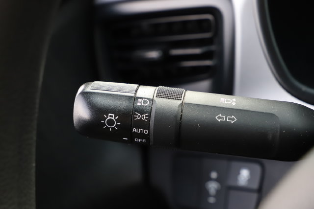 Used 2022 Kia Rio LX FWD image 30