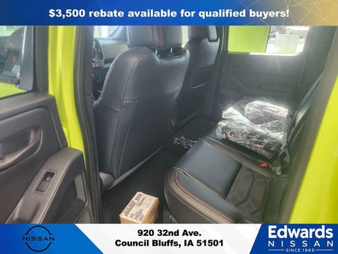 New 2026 Nissan Frontier PRO-4X w/ Pro Premium Package AWD/4WD image 9