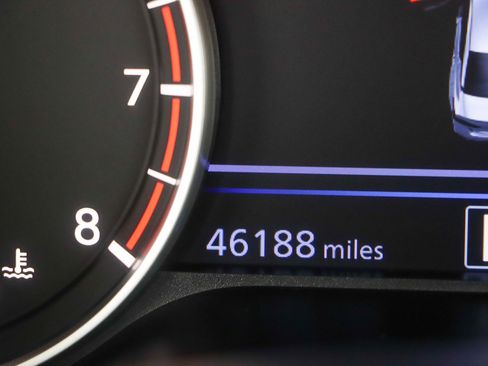 Used 2021 Nissan Altima 2.5 SR w/ SR Premium Package FWD image 16