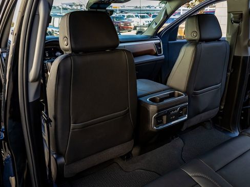 Used 2024 GMC Sierra 1500 Denali image 32