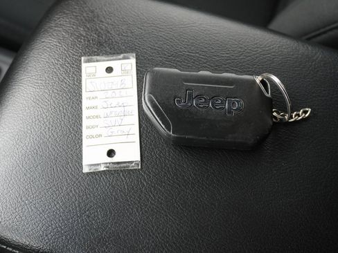 Used 2021 Jeep Wrangler Unlimited Sport image 28