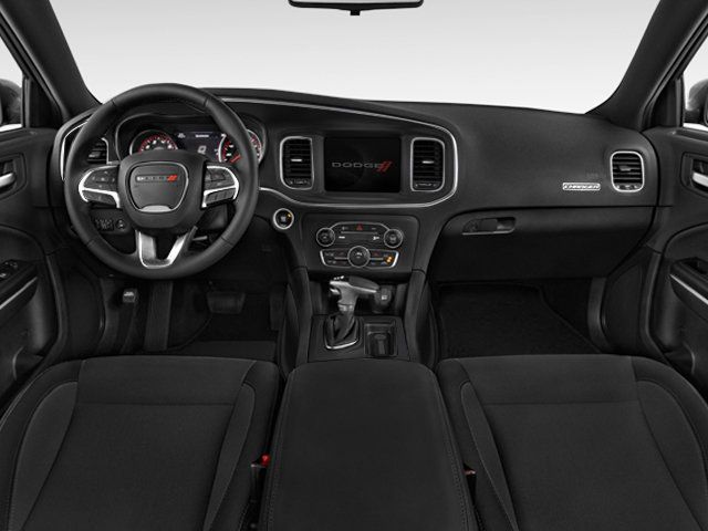 Used 2019 Dodge Charger SXT w/ Blacktop Package RWD image 3