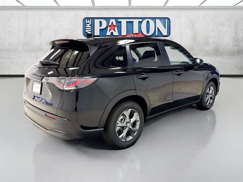New 2026 Honda HR-V LX image 7