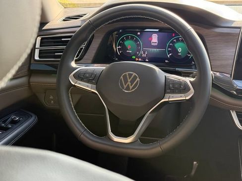 New 2026 Volkswagen Atlas SEL AWD/4WD image 18