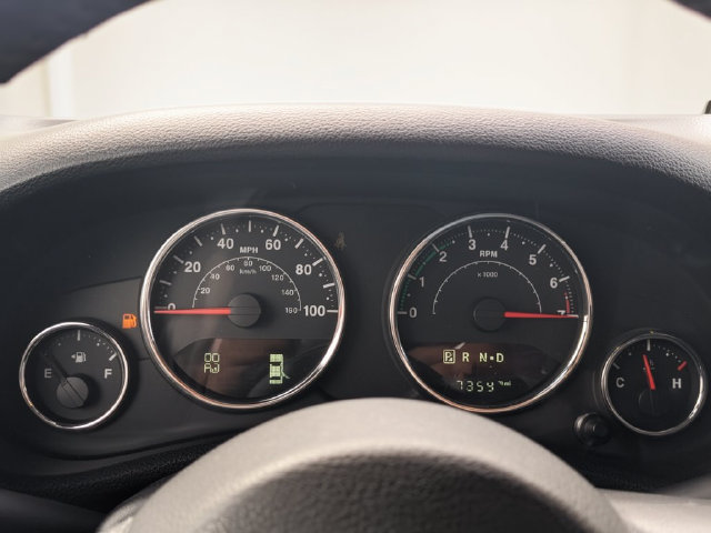 Used 2018 Jeep Wrangler Unlimited Sport w/ Connectivity Group AWD/4WD image 19